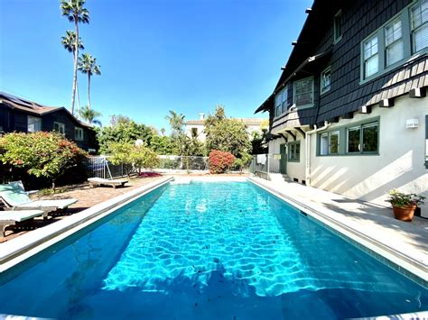 405 north rodeo drive, 90210 beverly hills